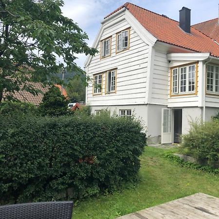 Stryn - House By The River מראה חיצוני תמונה